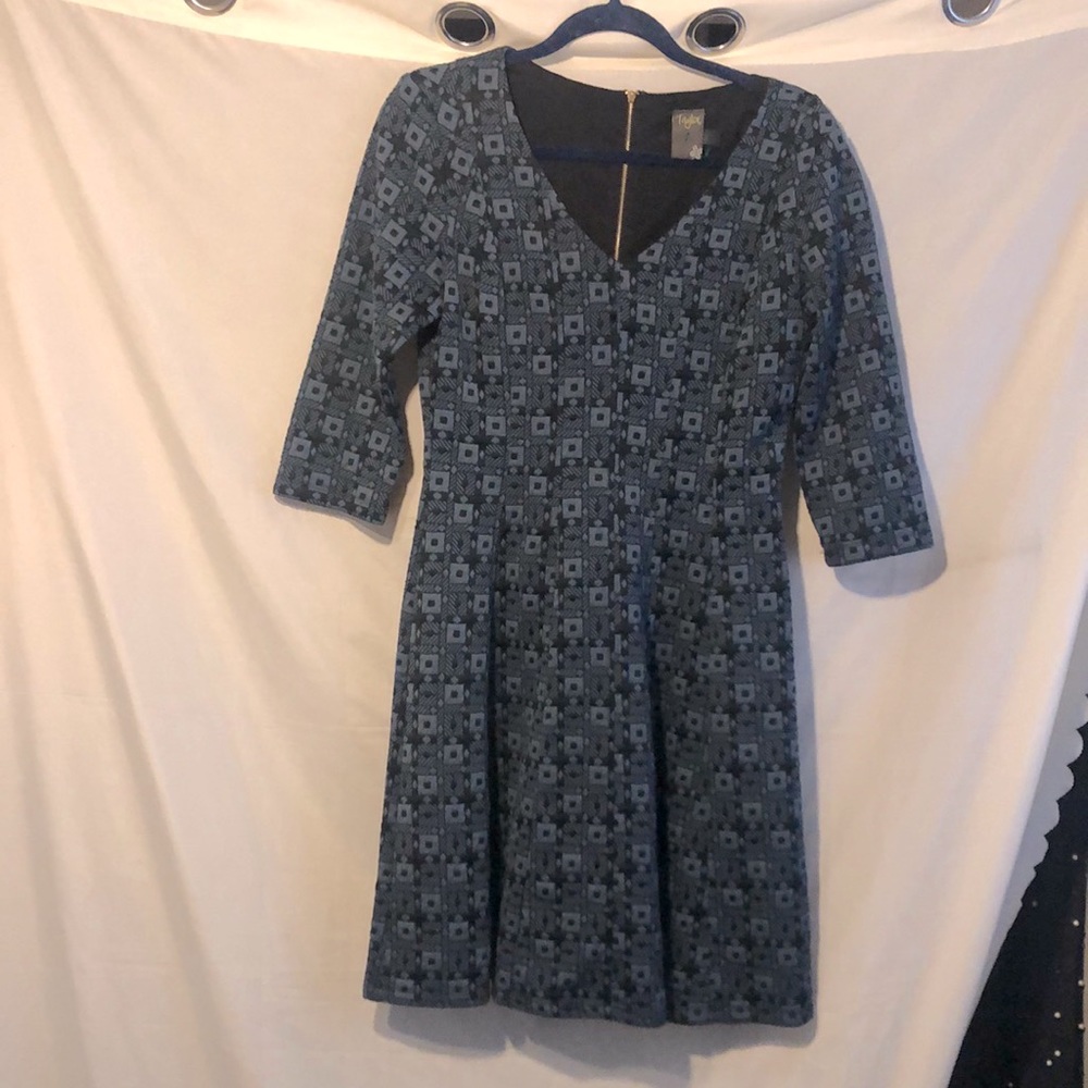 💥3/$40💥Taylor Blue Retro Print Dress Size 8